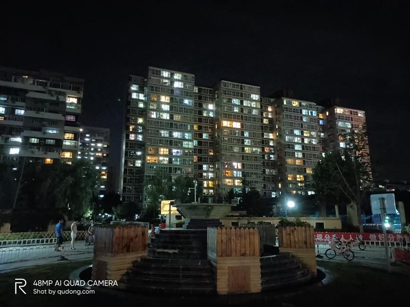  评测|打响5G手机平价第一枪 realme真我V5体验评测