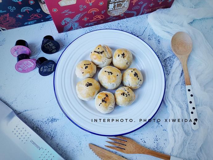  出炉|解锁手抓饼新吃法，做点心特省力，15分钟就出炉，孩子围着盘子转