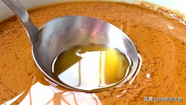  简单|芝麻香油不用去买了，500克芝麻做了半碗香油，方法简单味道纯正
