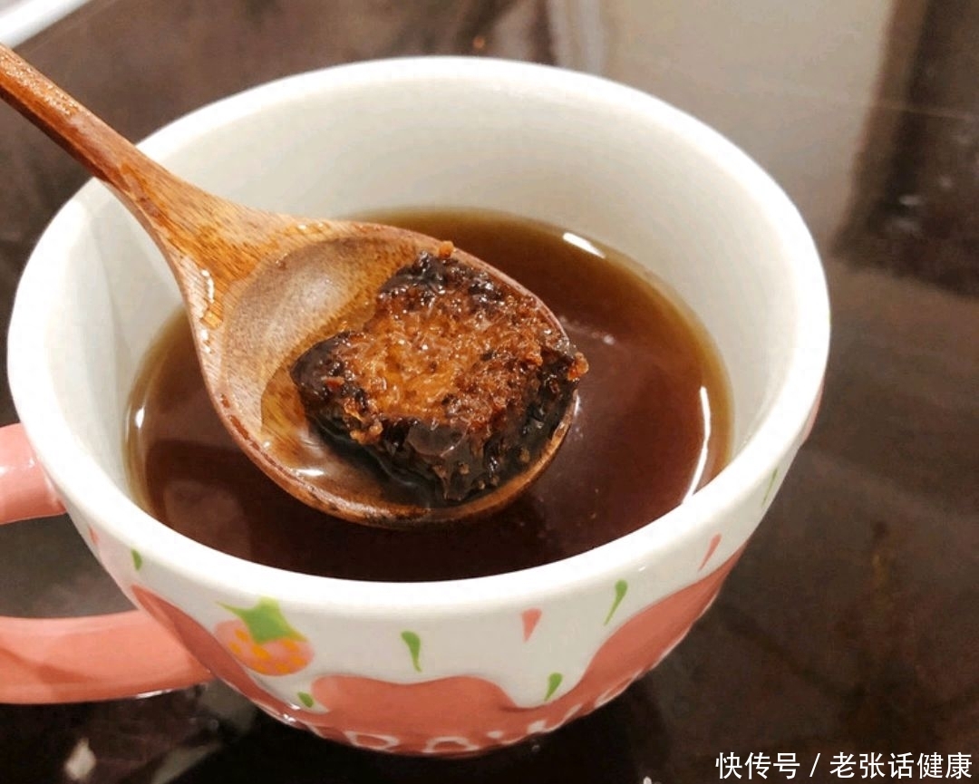 女性喝红糖水，是经期喝还是经期后喝？劝你弄懂以后再喝比较好2023