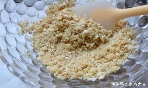 慕斯蛋糕|夏天最爱的草莓蛋糕,清爽细腻,配方升级,不用烤箱,零失败