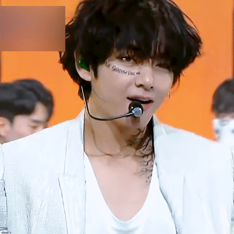  防弹|200730 昨天的舞台上像疯了一样舞蹈跳得超帅的防弹金泰亨