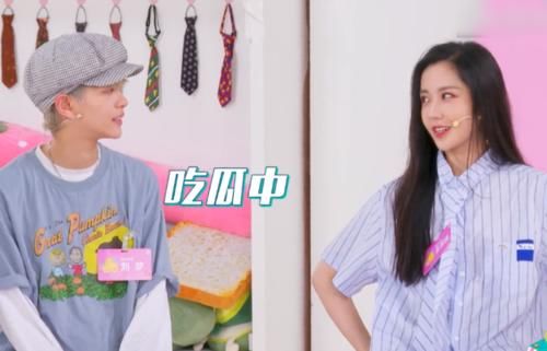  游戏|王艺瑾和敖心仪“腰力”真好，导演组精心准备的道具，被玩碎了