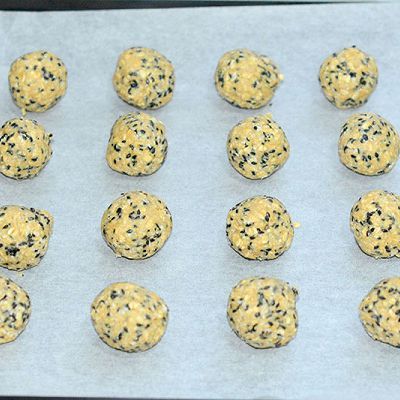  黑芝麻|燕麦黑芝麻高纤饼干