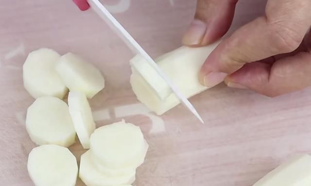  营养|山药和鲜橙这样搭配太好吃，甜香味美，软糯营养，老少皆宜的美食