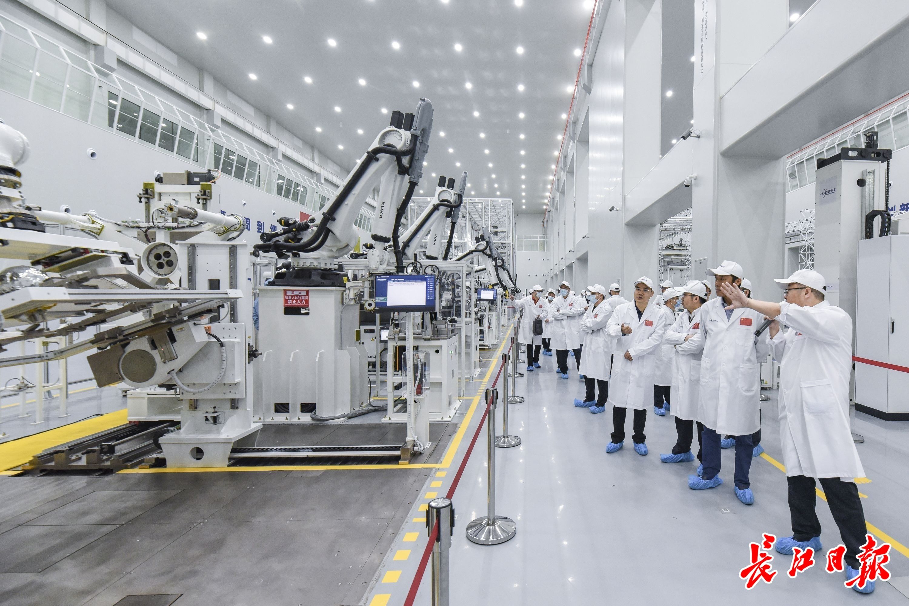 武汉国家航天产业基地签下逾百亿元投资