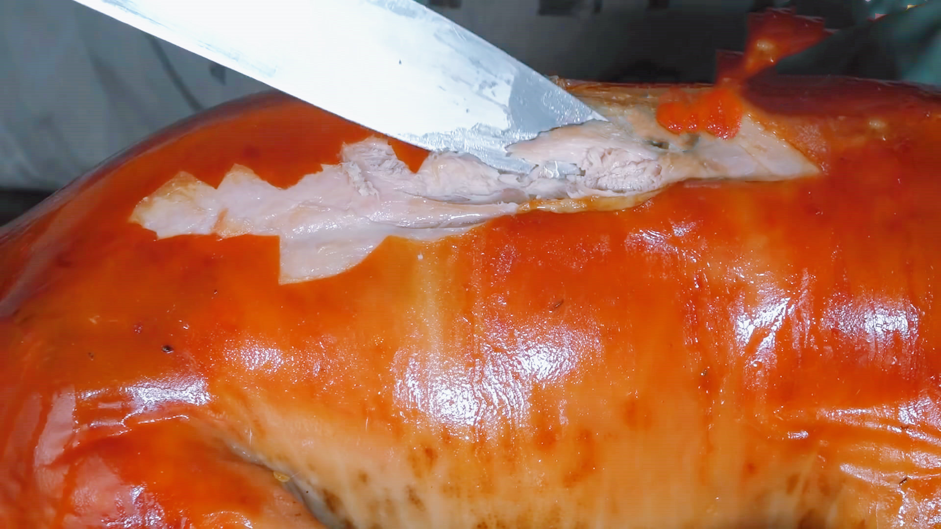  家五口人|5个人吃饭婆婆只做一道菜，以为不够吃，上菜后一家人吃到肚子撑