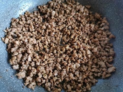  肉馅|入秋后就用它包饺子，给肉都不换，老公一顿能吃30个，太美味了