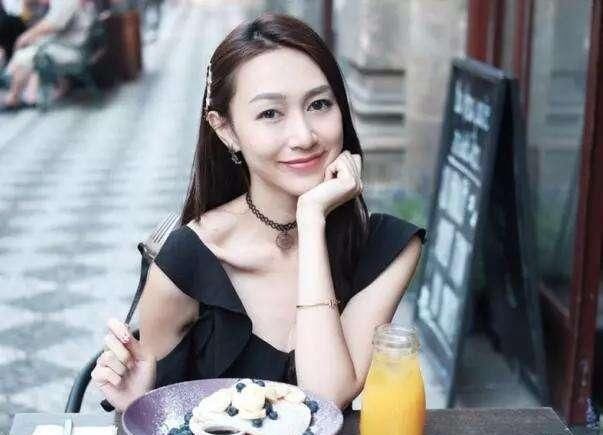  港姐|2019港姐冠军零工作成“失踪人口”，称休息是为了走更长的路