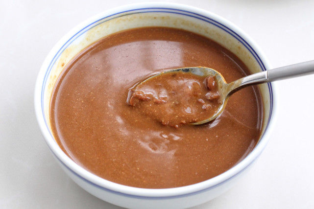 得嗦|三伏天就馋这面食,香辣劲道实在太好吃了,每次都得嗦上两大碗!