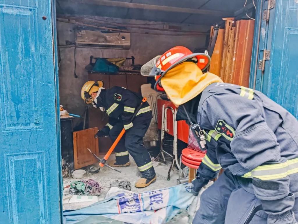  实拍|实拍！多起电瓶车室内充电引发火灾事故！太吓人了！