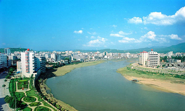 图中是罗田县,隶属于湖北省黄冈市,是一个"八山一水一分田"的山区