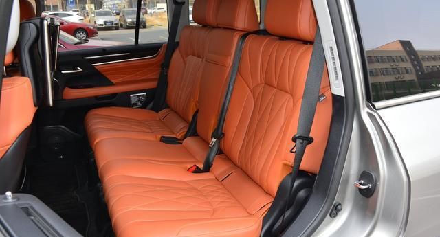  霸道|最顶级的“霸道”，可豪华，能越野，配138L油箱，还吃92号粗粮