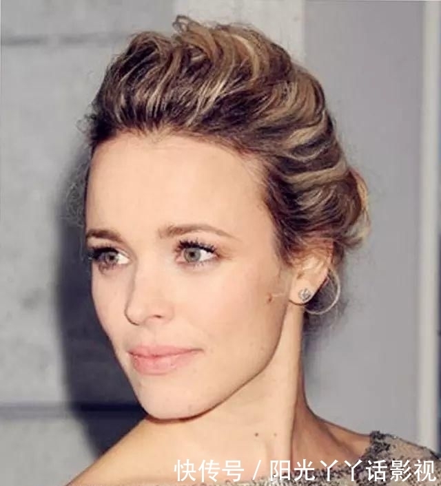 摆脱|碎发太多怎么办?撩上去 扎个清爽扎发 摆脱烦人杂乱!