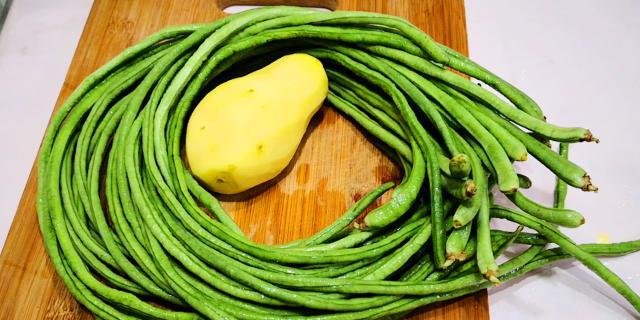  入味|豆角不要直接下锅炒，炒前多加1步，豆角又香又入味，好吃更下饭