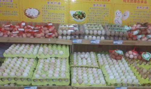 调皮|爷爷带娃逛超市，孩子调皮把鸡蛋打碎了，爷爷的话让店员怀疑人生