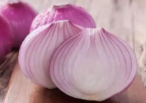 辣味浓|一样都是洋葱,原来紫皮和白皮的区别这么大,以后别买错了