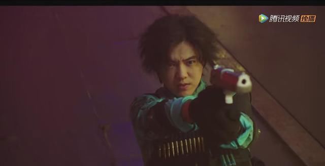  豆瓣|新剧豆瓣7.9网播量平平！演技“穿越火线”的鹿晗到底翻身了没？