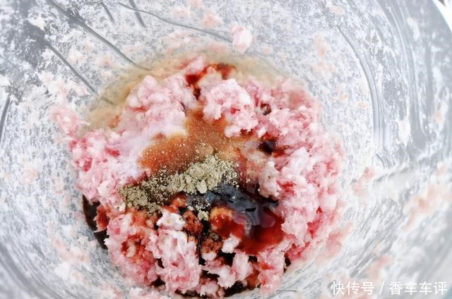 香菜的朋友|包香菜馅饺子时,切记2个要点,很多人不懂,难怪饺子不鲜也不香