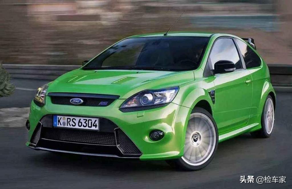  福克斯|性能粉36万买福克斯RS，才一年的车为何拆这么多？买主草率了