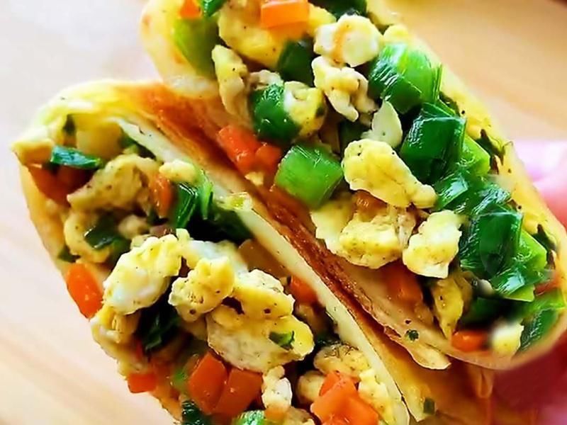  韭菜|不用揉面和醒面，照样可以做出金黄酥脆，皮薄馅大的韭菜盒子