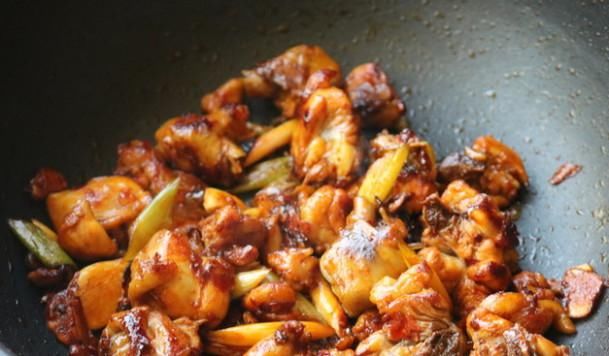 鸡块|继老干妈后,又有一种中国美食在国外爆火,网友:根本停不下来!