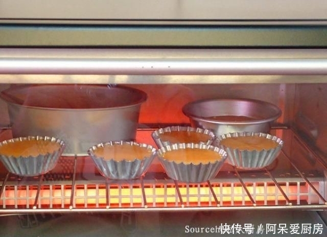 易学|南瓜海绵蛋糕,简单易学又好吃,学会可以不用出去买了!