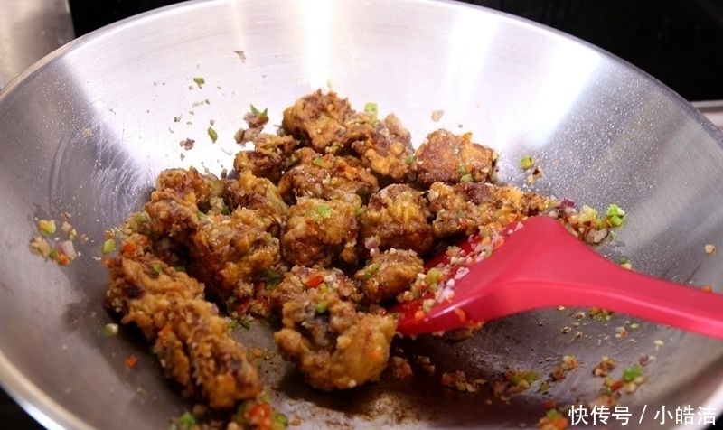 排骨|素菜吃腻了,来一道硬菜解解馋,比酥肉还香,真是好吃停不下来