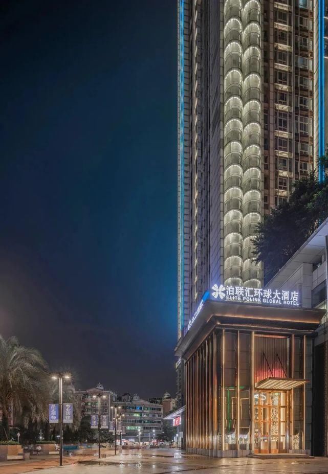  俯瞰|360°俯瞰九宫庙商圈！大渡口这家酒店给你轻奢感受、云端体验