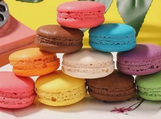 吐出来|大家都知道,网络上最难吃的零食是第一个吐出来的,第三个不好看