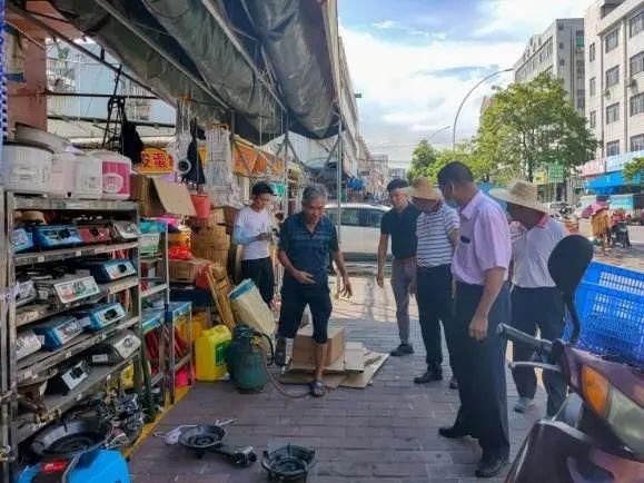  路线|【创文进行时】不定路线，不打招呼，现场办公！火炬区创文不回避问题