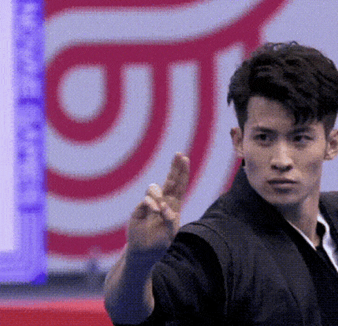  娱乐圈|他，怕不是会飞吧？