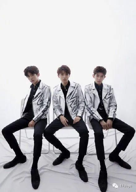  TFBOYS|TFBOYS团糖太好嗑了，当他们忘记走位时，状态太真实了