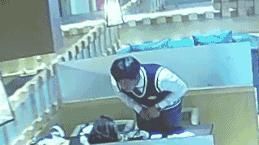 救起|出门在外要小心,女孩遭熟人下药,还好被店员救起