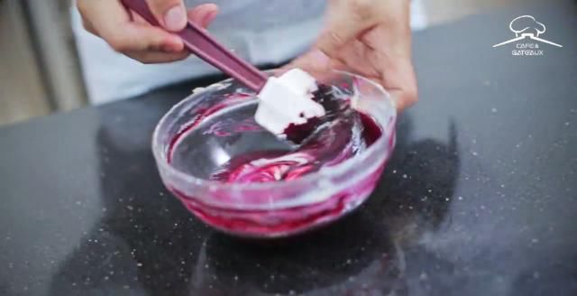  口感|夏天不能少了冰淇淋，蓝莓冰淇淋制作方法了解一下