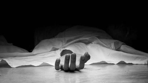 女儿|男子怀疑被女儿传染新冠将其勒死后自杀，尸检结果女儿并未感染