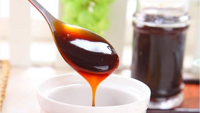  蚝油|家庭主妇必知：老抽、生抽、蚝油、酱油的区别，才能烧出好菜