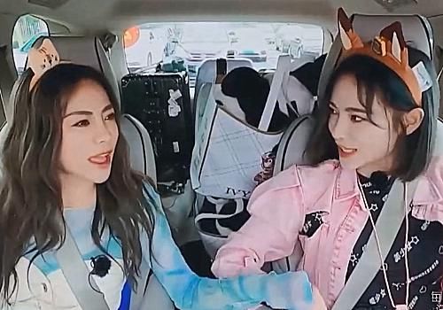  许佳琪|奇妙小森林下期：许佳琪和谢可寅被说能吃，俩人反应有趣，委屈了