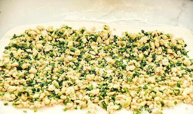 少许|豆腐新吃法,孩子隔三差五点名要吃,管饱又营养足,比红烧肉还香