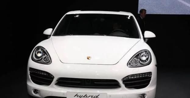 吴女士|女子花费86万竟买到保时捷模型，最终获赔258万