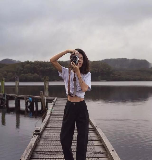  女裤|今夏流行穿“渣女裤”！百搭又好穿，小粗腿女生救星