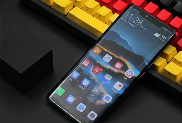  蒙圈|华为彻底蒙圈了，Mate20已跌破2000元，为何销量还在猛涨？