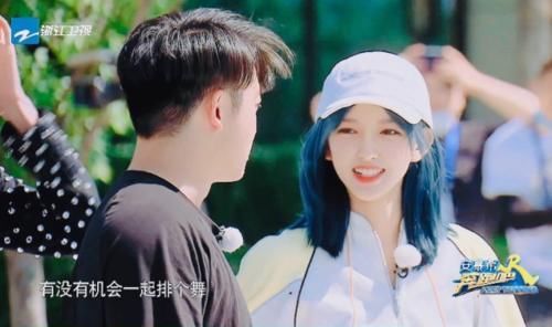 节目|上跑男不允许染发周震南遮金发的方式亮了,掉水里那刻笑出猪叫