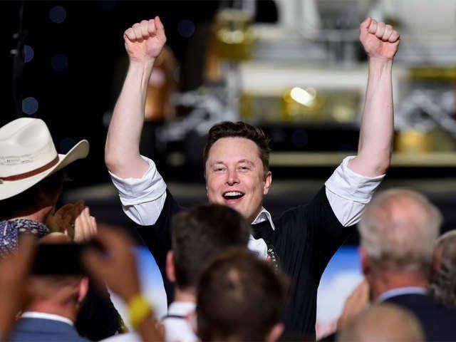  担心|硅谷封面｜除了工作马斯克到底热衷啥？爱吃爱玩梗还总担心人工智能