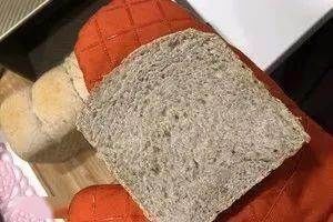 拉丝|教你做无油无糖低卡全麦吐司,超软拉丝,健身好搭档!