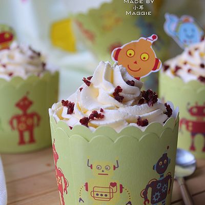  杯子|双色慕斯杯子蛋糕