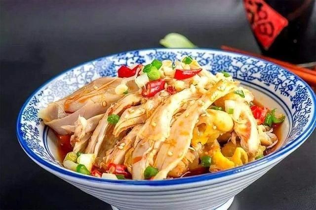 凉菜|川味凉菜手撕鸡做法,比外面卖的味道还好,再挑食的孩子也爱吃