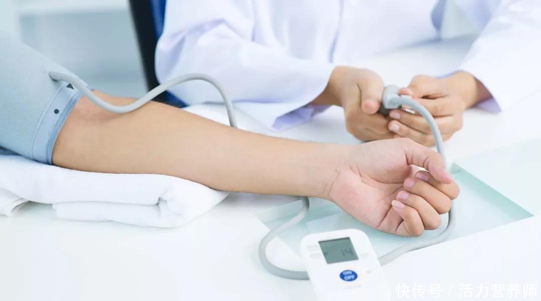 北大最新研究快走也能降血压(哈佛医学院的研究：“降低血压”的3种办法，你能做到多少？)