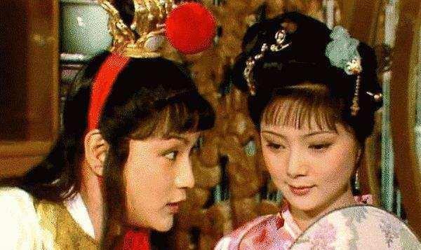  红楼梦|林黛玉早逝，薛宝钗独守空房，成也红楼，败也红楼