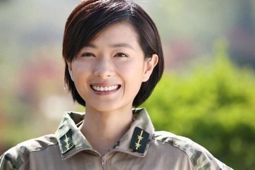  资本|万茜姐姐，不卑不亢，又飒又柔，乘风破浪背后的资本你知道吗？